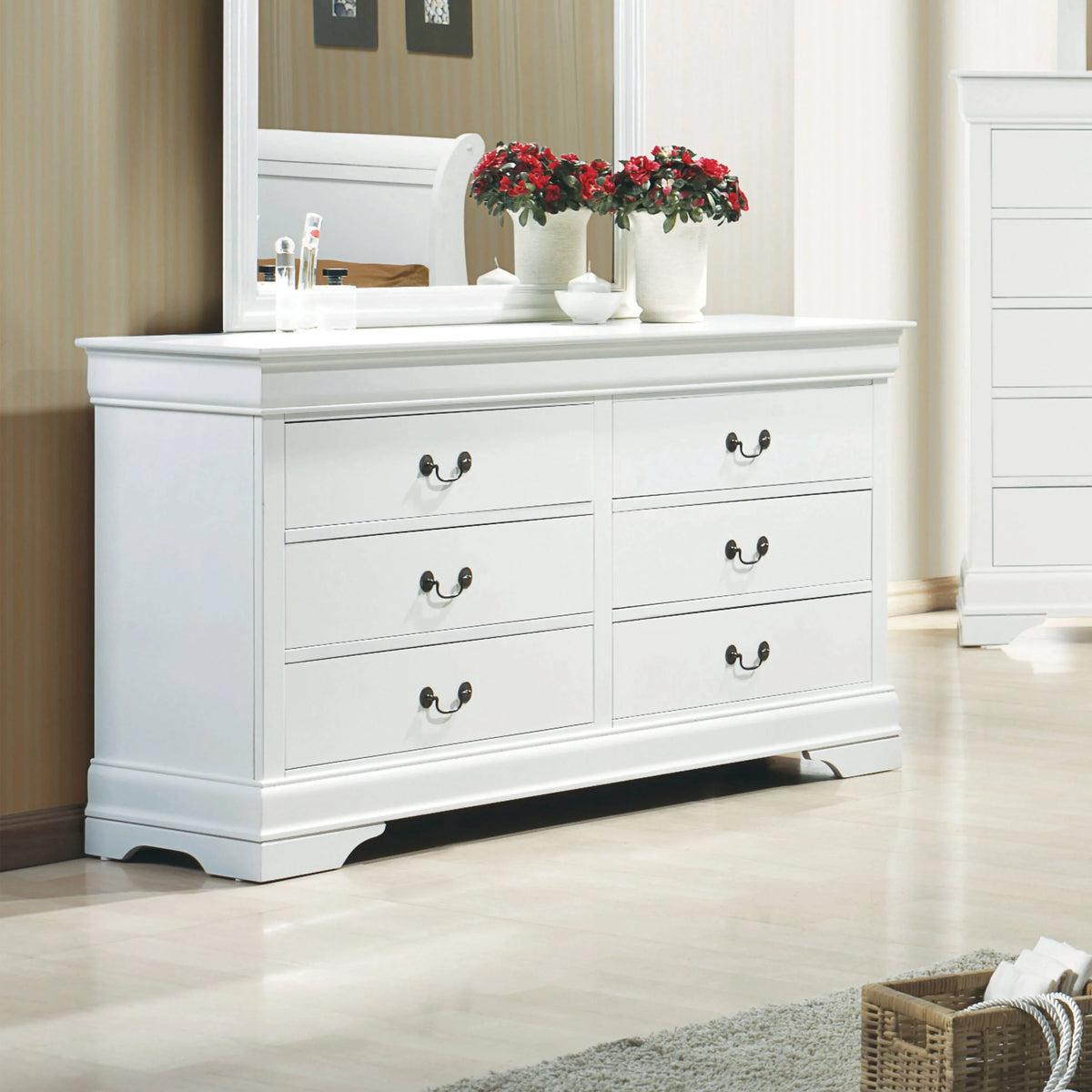 Louis Philippe Queen Sleigh Panel Bed White 4PC Set - SET4PC204691Q Pie's Variety Store