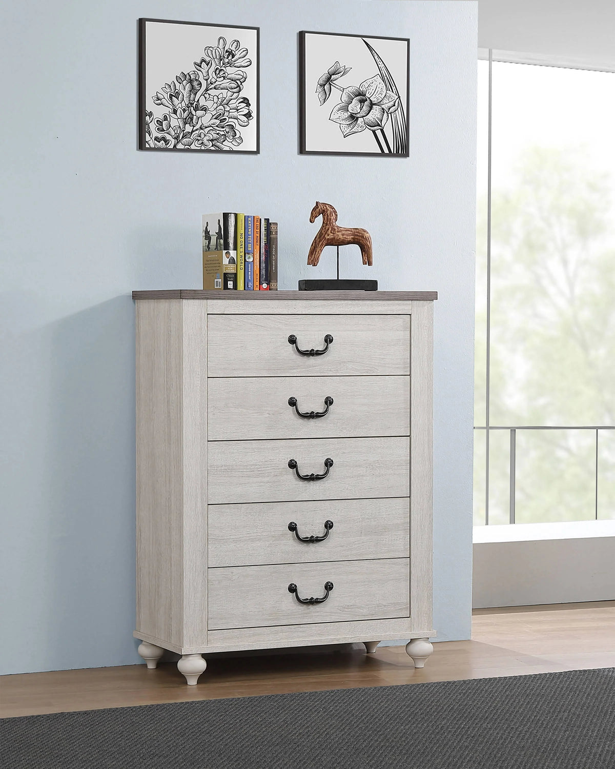 Stillwood 5-Drawer Chest Vintage Linen - 223285 Pie's Variety Store