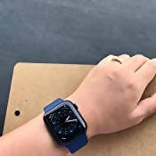 44mm) - Space Gray Aluminum Case with Black Sport Band / 410184 dayana sifontes