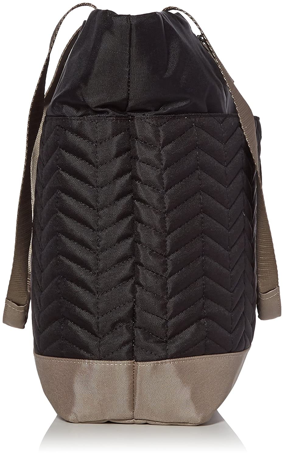 CHICCO Diaper Bag Chevron Black: Thermal zippered bottle pocket with high-density thermal insulation and thermoflect radiant barrier - 06079396950070 ebuystt