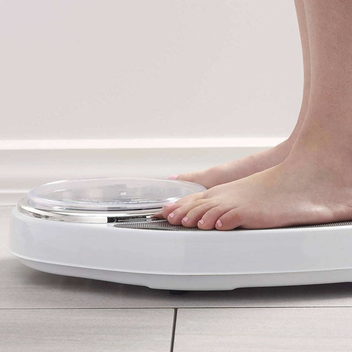 Taylor Analog Bath Scale 330lb Capacity -908709 Hannah Frederick
