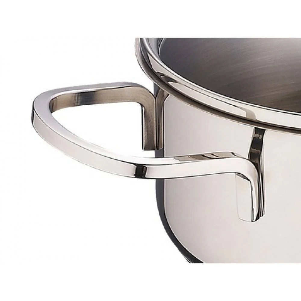Bergner 7 Piece Classic Cookware Set is made from high grade materials and features a capsuled aluminium bottom to allow perfect heat distribution and energy efficient cooking every time A fantastic blend of practicality and functionality - 6296 Elegant AccScents