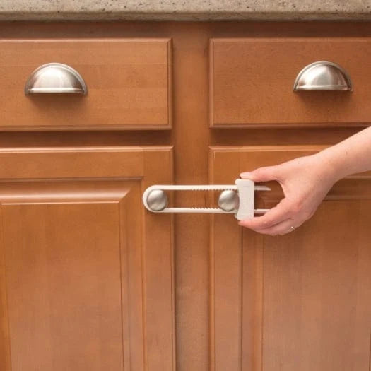 SAFETY 1ST Cabinet Slide Lock 1 Pk: Help to keep your curious crawler from accessing an off-limit side by side cabinet with a sturdy Cabinet Slide Lock - 1100050 ebuystt