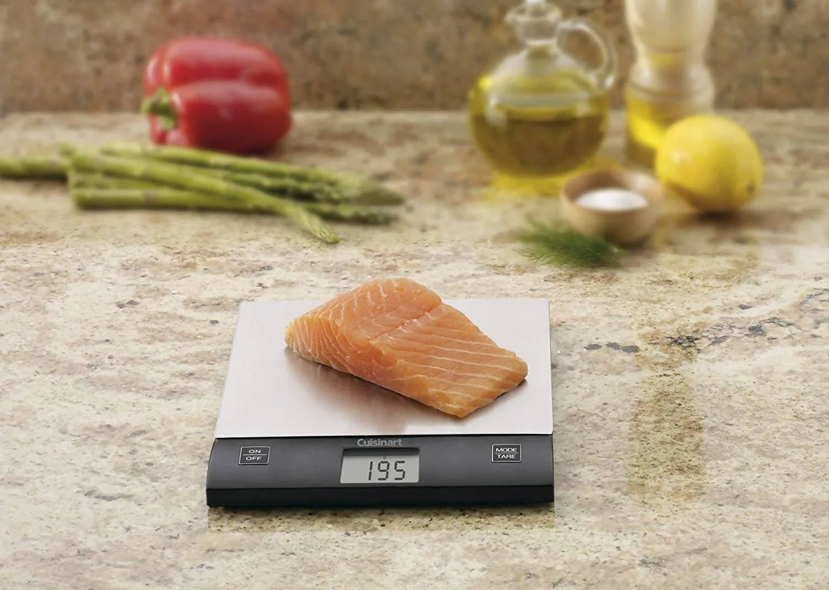efficient way to weigh common food items. It's easy to control portions and bake with greater consistency with the large easy to read digital screens and easy to clean touchpad style- CU-KML-15 Elegant AccScents