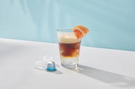Nespresso Buenos Aires Lungo Coffee Capsules is a fragrant and balanced blend of washed Colombian Arabica that adds delicate fruit acidity and lightly fried Ugandan Robusta that adds malty cereals and sweet notes of popcorn to the mix - NESC-135-0296 Pie's Variety Store