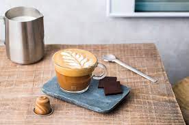 Nespresso Buenos Aires Lungo Coffee Capsules is a fragrant and balanced blend of washed Colombian Arabica that adds delicate fruit acidity and lightly fried Ugandan Robusta that adds malty cereals and sweet notes of popcorn to the mix - NESC-135-0296 Pie's Variety Store