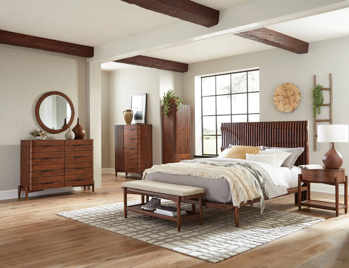 San Mateo Queen Platform Bed Desert Teak - 222981Q Elegant AccScents