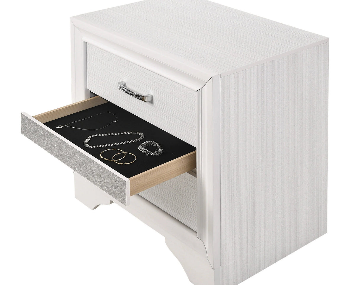 Miranda Queen 2-Drawer Storage Bed White 4PC Set - SET4PC205111Q Pie's Variety Store