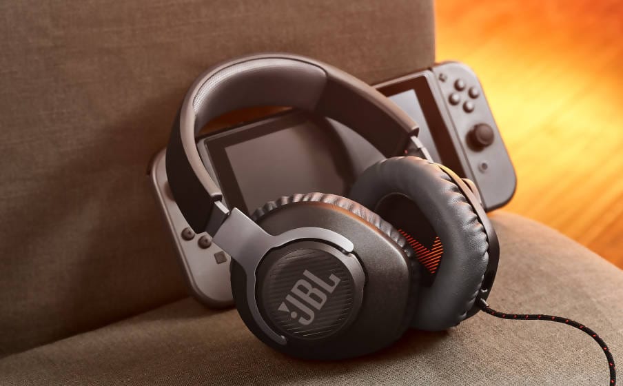 JBL Quantum 100 Wired over-ear gaming headset with flip-up mic - JBLQUANTUM100BLKAM Pie's Variety Store