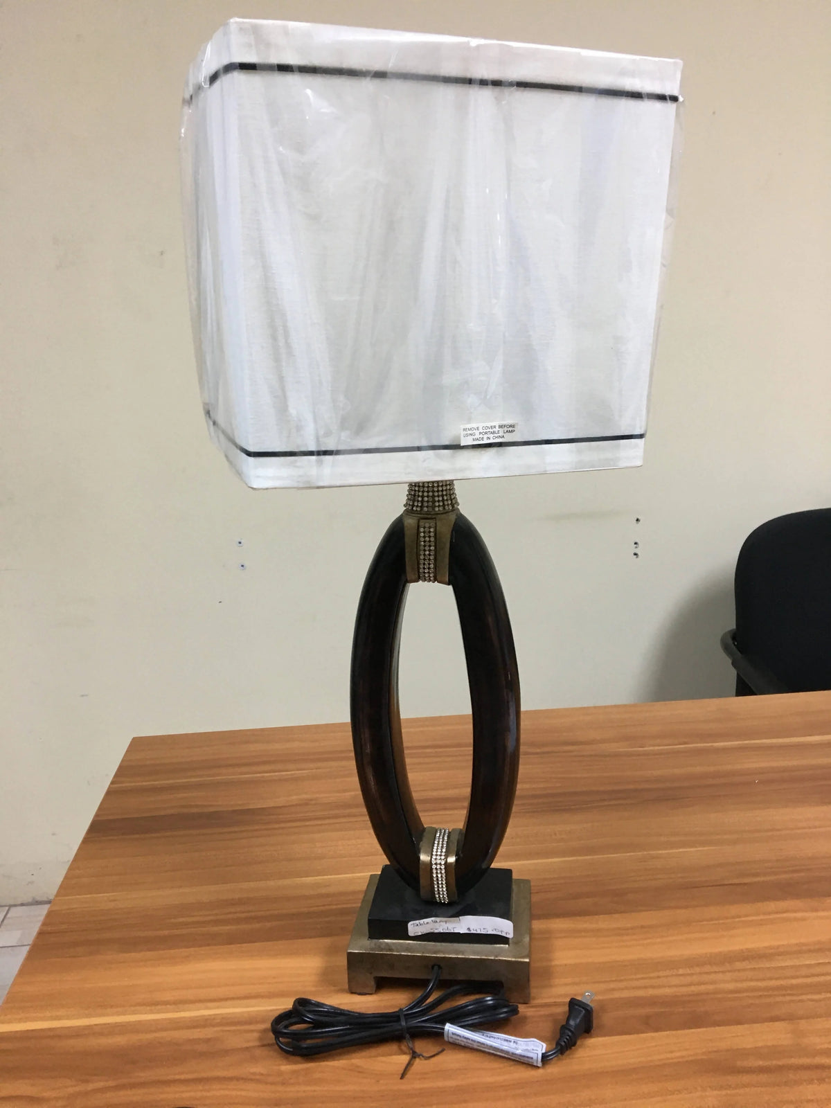 Park Lane Lighting LLC Table Lamp - OK-5506T Elegant AccScents