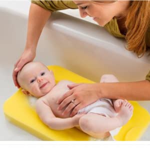 SUMMER Bath Sponge Comfy: provides comfort and security for baby at bath time. The contoured foam cushion supports baby's head