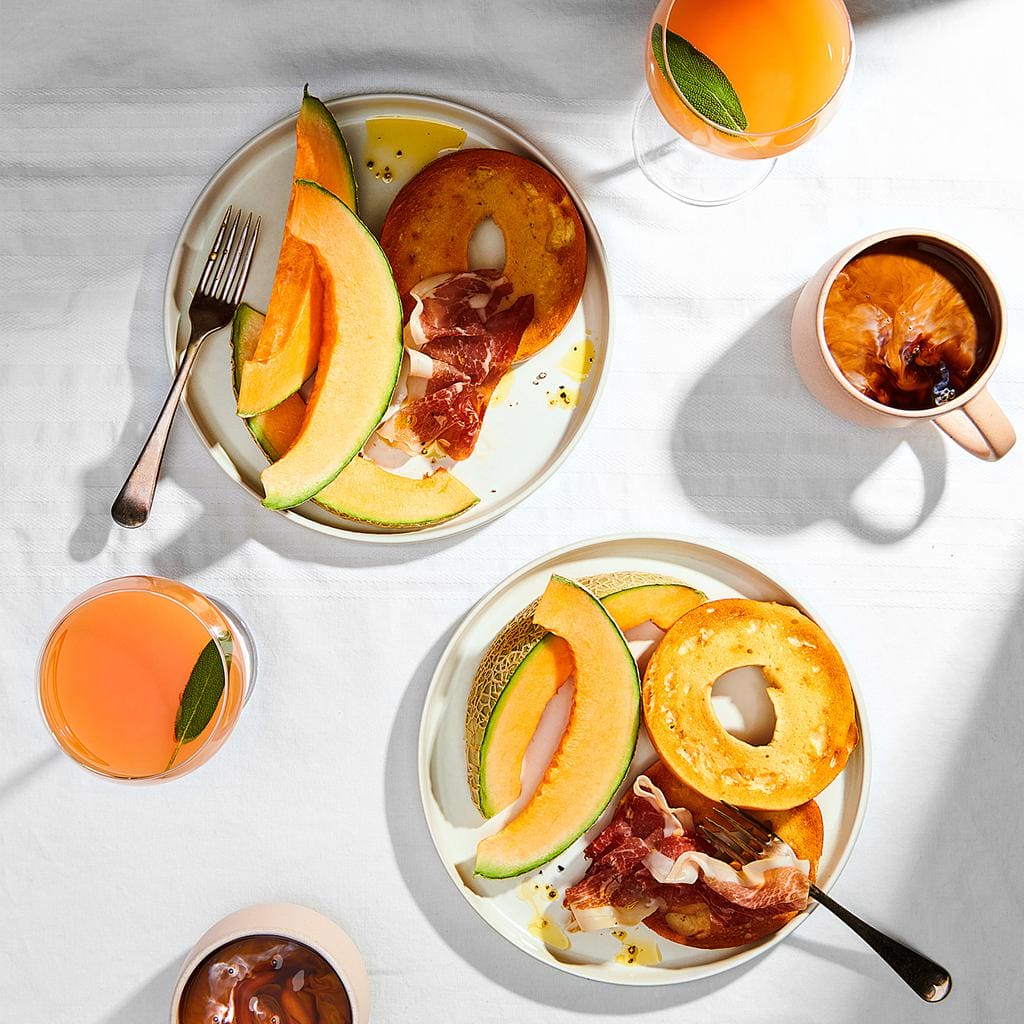  120V