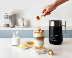 Nespresso Buenos Aires Lungo Coffee Capsules is a fragrant and balanced blend of washed Colombian Arabica that adds delicate fruit acidity and lightly fried Ugandan Robusta that adds malty cereals and sweet notes of popcorn to the mix - NESC-135-0296 Pie's Variety Store