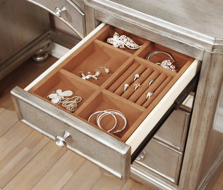 9-Drawer Vanity Desk Metallic Platinum Its stylish functionality will instantly upgrade your daily routine.- 204187 COASTMEGA